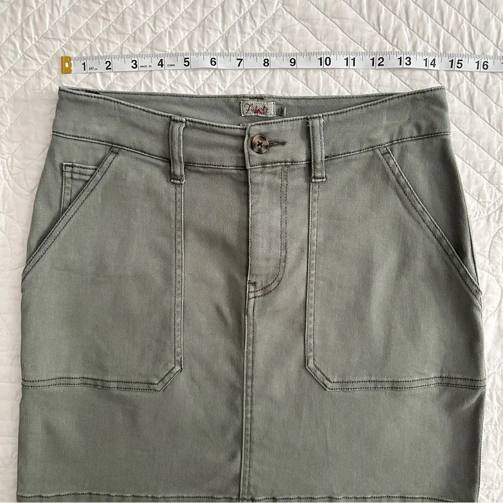 Faherty Women's Utility Mini‎ Skirt Fatigue Green Size Small Organic Cotton